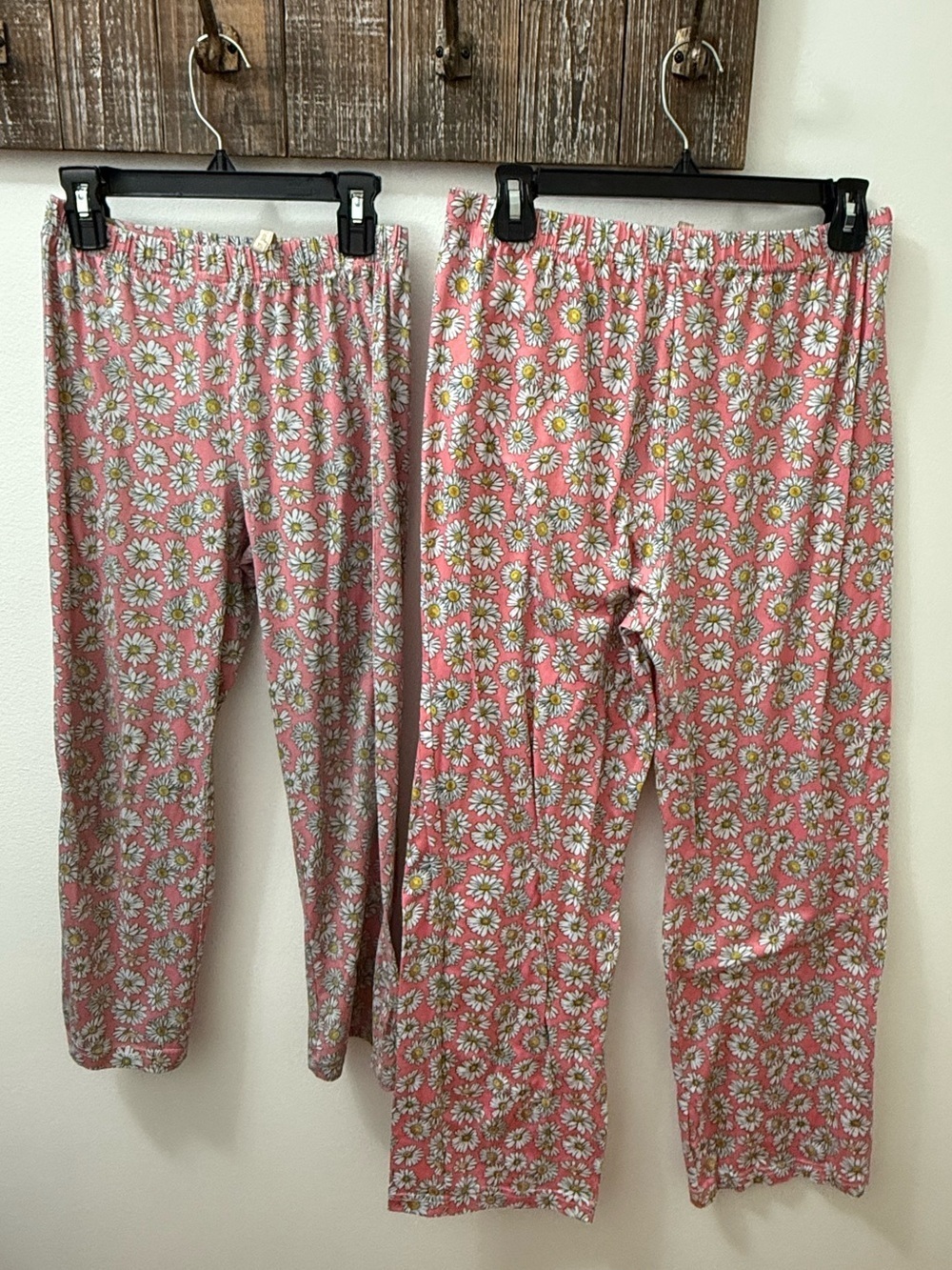 Mommy & Me matching PJ set Pink Daisy Print Lounge Pants Set simply southern
